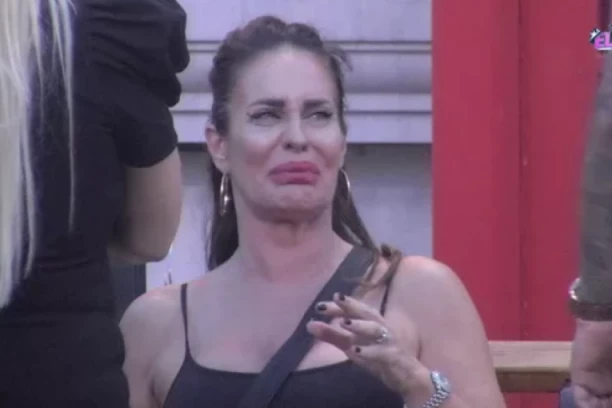 VANREDNA ODLUKA VELIKOG ŠEFA, u Elitu stiglo pismo: ZBOGOM, MILENA KAČAVENDA!