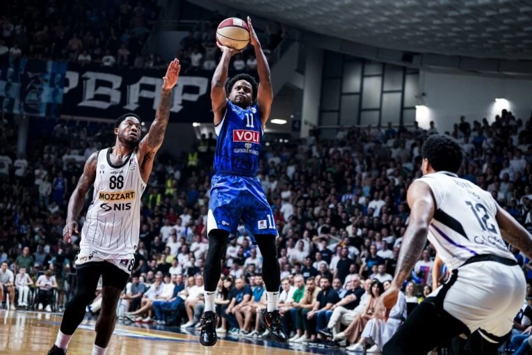 GROTLO ARENE RUŠI PODGORIČANE: Crno-beli kreću po možda odlučujuću pobedu - duel Partizana i Budućnosti gledaće cela Srbija!