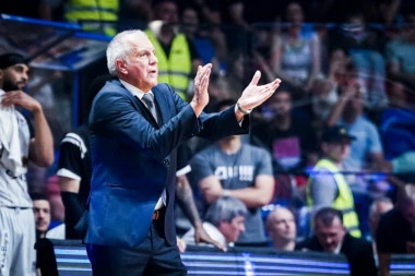 SREĆA, SREĆA, RADOST: Željko Obradović svestan je da su pobedili Budućnost na poseban način