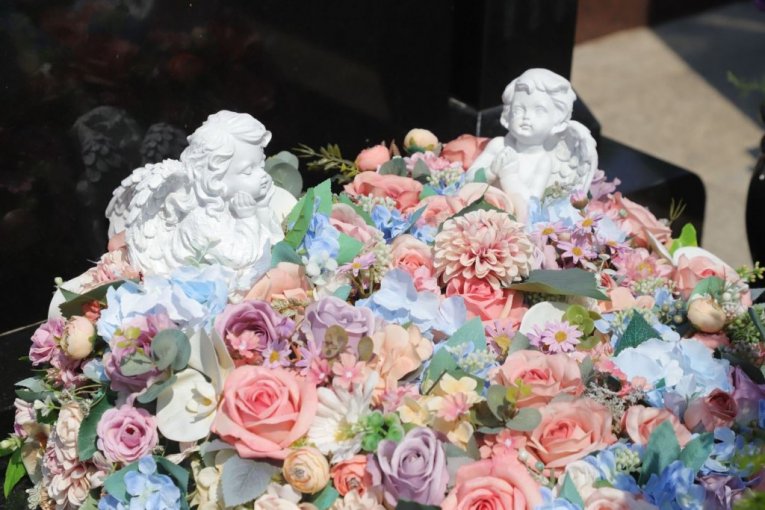 Saša Popović spomenik