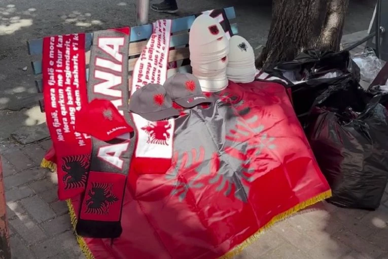 HRVAT DOŠAO U TIRANU DA PROVOCIRA SRBE! Skandalozni snimak kruži društvenim mrežama! (VIDEO)