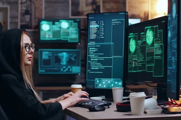 PREVARANTI SADA CILJAJU SRPSKE POSLODAVCE! Iza fasade savršenog kandidata za posao krije se obmana koja firme može da KOŠTA MILIONE DINARA