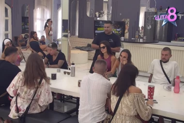 BEBICA KRENUO DA REŠETA SVE REDOM! Žestoko opleo po Anđeli i Gastozu, pa ponizio Luku!