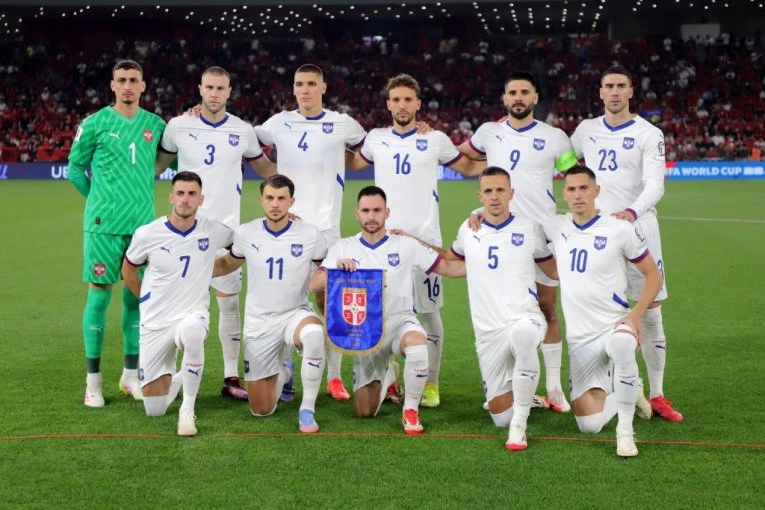 OVO JE FUDBALER KOM JE RAZLUPAN "BENTLI"! Reprezentativac Srbije u šoku kad je čuo šta se desilo u Beogradu!
