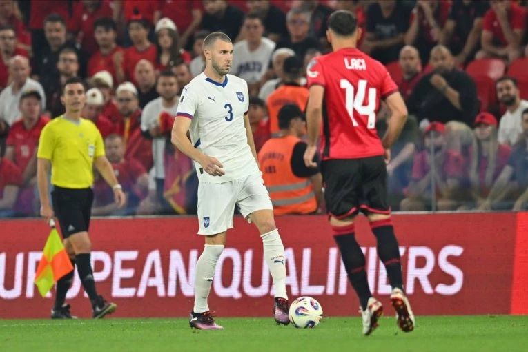 SRPSKI BEDEM NA CENI: Posle Tirane - Strahinja Pavlović dobio astronomsku ponudu premijerligaša!