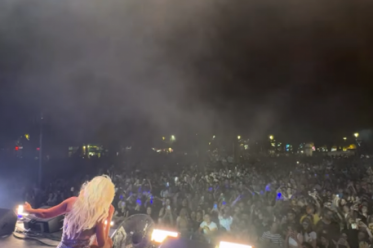 Jelena Karleuša koncert u Odžacima