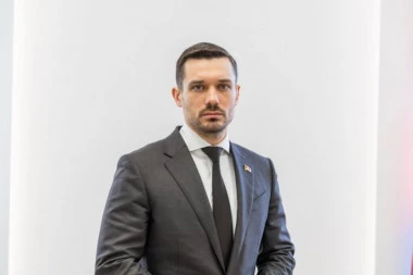 SILEDŽIJE I LICEMERI IZ OPOZICIJE: Reakcija Relje Ognjenovića člana Glavnog odbora SNS na divljanje opozicije u Kosjeriću i Zaječaru