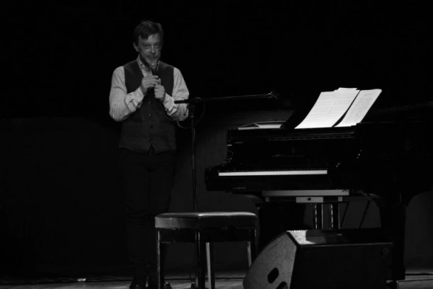 OVA LEPOTICA JE JEDINA NASLEDNICA MATIJE DEDIĆA! Svima nam je poznata iz POPULARNOG TAKMIČENJA, a ovako je govorila O NASLEDNOJ BOLESTI!