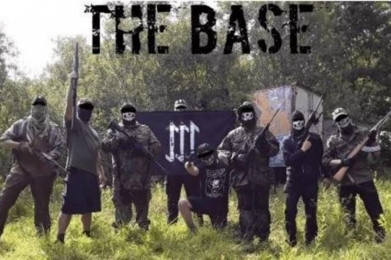 UZ BLAGOSLOV TRAMPA: Neonacistička grupa, sa vezama u Rusiji, planira paravojnu obuku u SAD