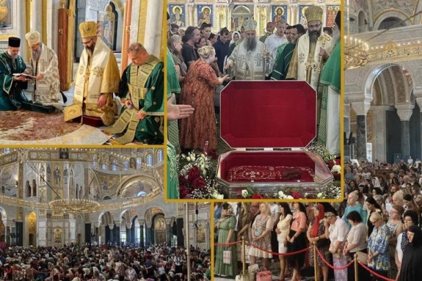 NAJVEĆA SRPSKA SVETINJA UZ MOLITVU NA KOLENIMA ISPRAĆENA IZ BEOGRADA: Posle prazničnog sabranja u zavetnom hramu, ruka Svetog Save vraćena u Mileševu