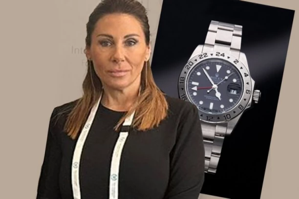 BEZ ROLEKSA NE IZLAZI NA ULICU! Poslanica Ivana Rokvić, koja je VITLALA NOŽEM ISPRED SKUPŠTINE, kupa se u luksuzu i raskoši (FOTO)