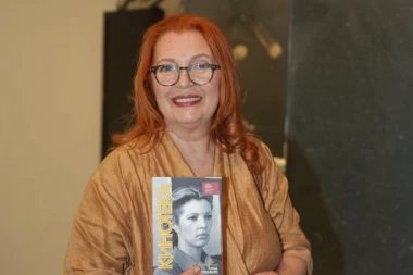 TANJA BOŠKOVIĆ ČEKA UNUČE: Toliko želim devojčicu, crći ću!