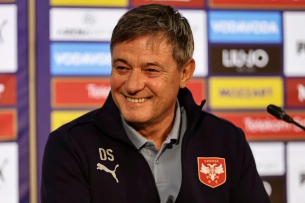 DRAGAN STOJKOVIĆ PRED NASTAVAK KVALIFIKACIJA ZA SVETSKO PRVENTSVO: Mene ne interesuju Englezi!