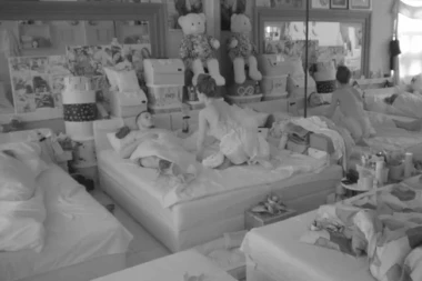 BRUKA I SRAMOTA! Anđela krvnički napala cimerku, a ono što je usledilo ni Gastoz nije očekivao! (VIDEO)