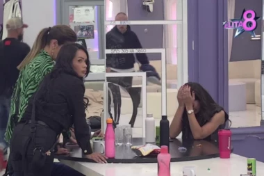 POZLILO OBRUKANOJ CRNOGORKI! Gastoz Anđeli zadao ZAVRŠNI UDARAC, ne može da je gleda očima! (VIDEO)