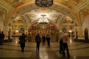 OVIH 5 IKONA ČUVA RUSIJU: Sve predstavljaju Bogorodicu i Isusa, osim jedne - a nacisti su ukrali original (FOTO)