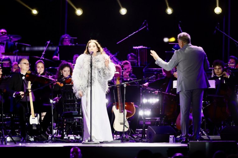 Luz Kasal u Beogradu na vodi