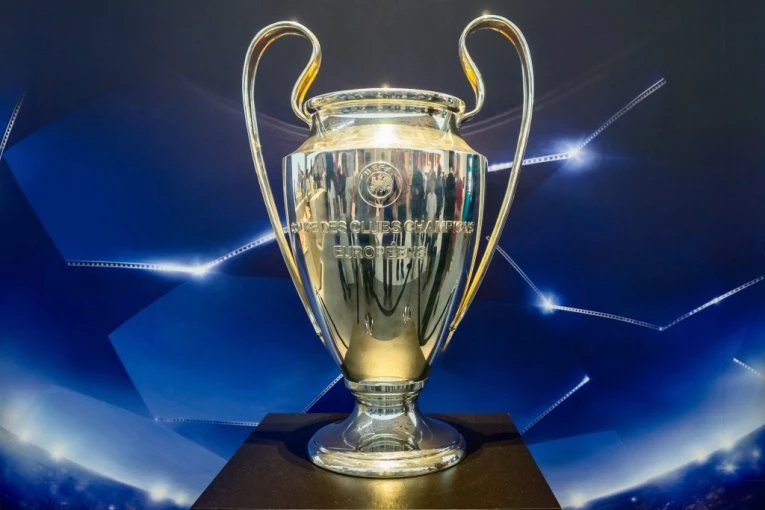 ZAHUKTAVA SE LIGA ŠAMPIONA: Pratite uživo žreb najelitnijeg evropskog klupskog takmičenja!