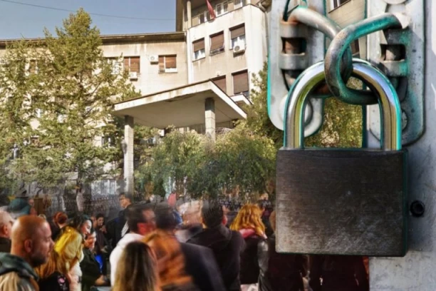 LUDILO BLOKADERA: Lanac na vrata Medicinskog fakulteta zbog odluke o nastavku predavanja "SADA JE POD NAŠIM KLJUČEM"