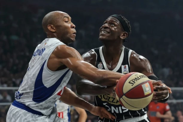 MILJENIK GROBARA POKORIO EVROBASKET: Bonga dobio posebnu nagradu!