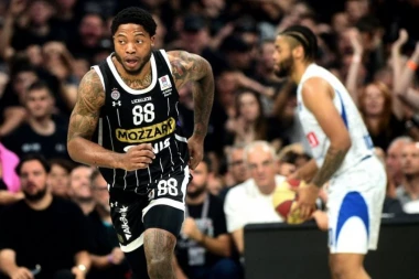 TAJRIK DŽONS JE MVP FINALA ADMIRAL BET ABA LIGE: Ovacije cele hale za centra Partizana!