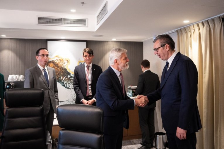 VUČIĆ POZVAO PAVELA U SRBIJU! Odličan razgovor sa predsednikom Češke: Dat dodatni zamah sveukupnim odnosima naše dve zemlje