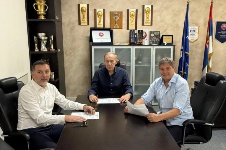 PIKSI, DŽAJA I RADUJKO OČI U OČI: Selektor imao važan sastanak sa čelnicima FSS
