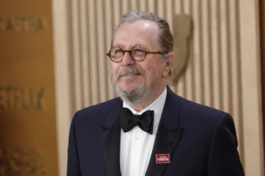 SLAVNI GLUMAC POSTAO VITEZ! Ovo su novi dobitnici počasnih titula SER I DAMA!