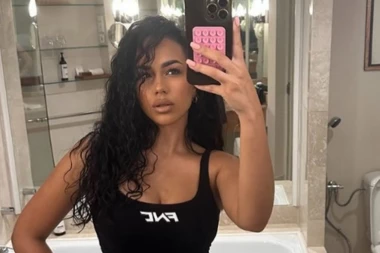 OVA VRELA SRPKINJA JE NOVO ZAŠTITNO LICE FNC?! Od jednog pogleda u nju - biće vam jasno i zašto! (FOTO)