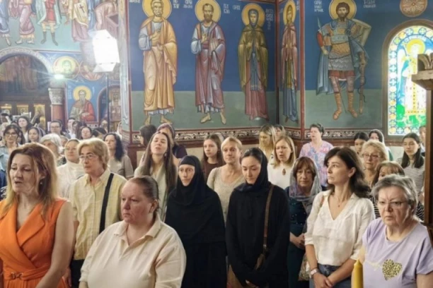 DANAS SVAKO KO JE KRŠTEN MOŽE DA SLAVI IMENDAN: Evo zašto je Nedelja svih svetih najutešniji dan u crkvenoj godini