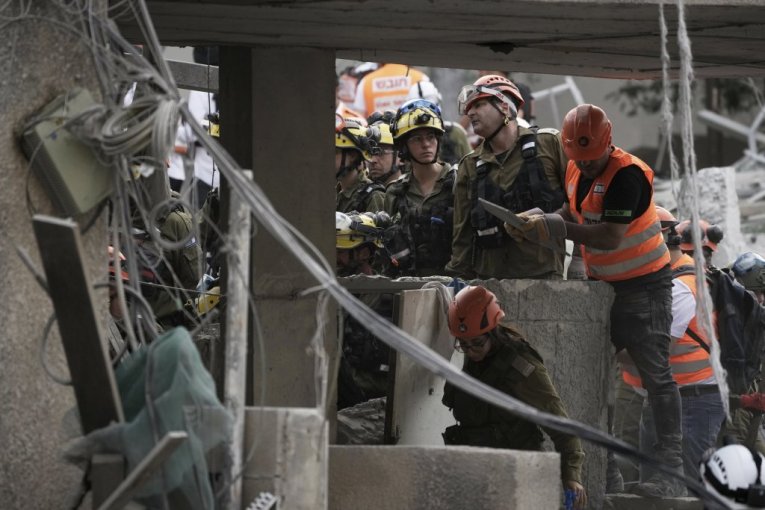 Izrael napao Tel Aviv