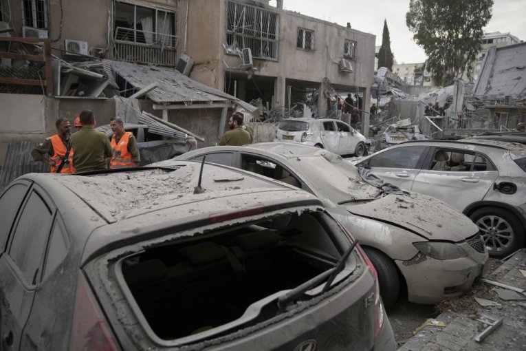 Izrael napao Tel Aviv