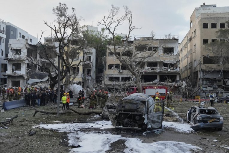 Izrael napao Tel Aviv