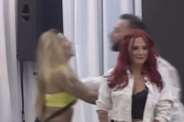 ONA JE ZAUVEK NAPUSTILA ELITU! Voditelj saopštio konačnu odluku, Aneli Ahmić NE MOŽE DA DOĐE SEBI!