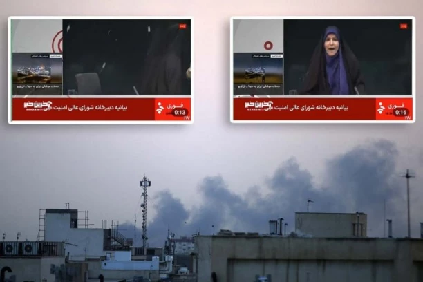 PRVI SNIMCI ZGRADE IRANSKE TV U PLAMENU: Napali su nas dok smo bili uživo! (VIDEO)