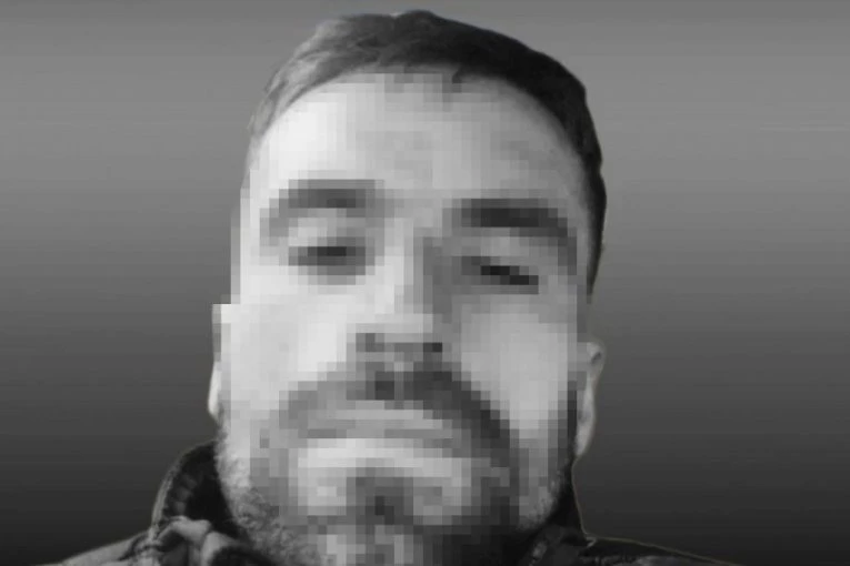 "UBIJEN JE MOMAK, DETE SA SELA, KOJE JE ZNALO ZA RAD, MOTIKU I OVCE PRE NEGO ŠTO JE ZNALO DA PIŠE" Meštani Tuzinja se opraštaju od ubijenog Muriza!