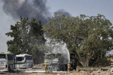 IRAN POKRENUO NOVI TALAS UDARA: Gore strateški izraelski objekti, hitno se oglasio Korpus islamske revolucionarne garde