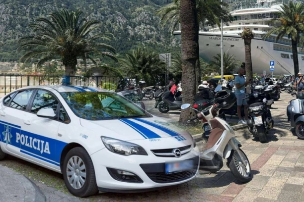 POŽAR NA BENZINSKOJ PUMPI! Vatrogasci odmah reagovali!