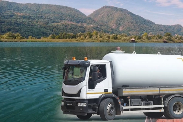 DRINA NE SME DA BUDE SEPTIČKA JAMA! Svakodnevno IZLIVAJU na stotine TONA OTPADA - i ne zaustavljaju se! (VIDEO)