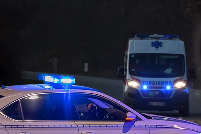 UDARIO BAKU KAMIONOM, PA POBEGAO SA LICA MESTA! Žena preminula u bolnici!