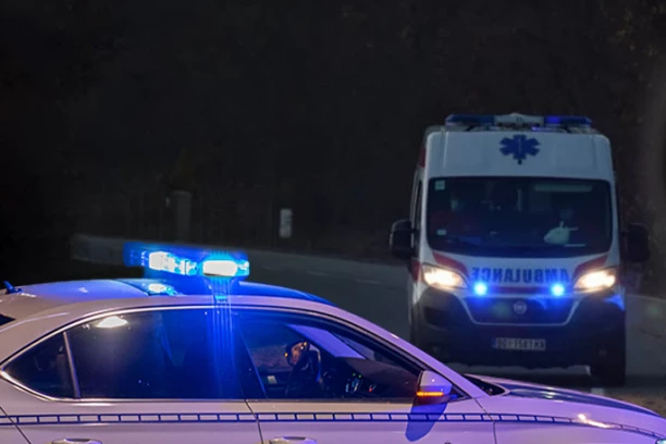 UDARIO BAKU KAMIONOM, PA POBEGAO SA LICA MESTA! Žena preminula u bolnici!