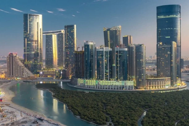 ŠTA SE KUVA U ABU DABIJU? Amerikanci, Rusi i Ukrajinci u pregovorima iza kulisa - da li smo blizu kraja rata?!