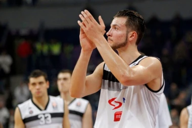KOŠARKAŠKA BOMBA: Žofri Lovernj se vraća u Srbiju! (FOTO)