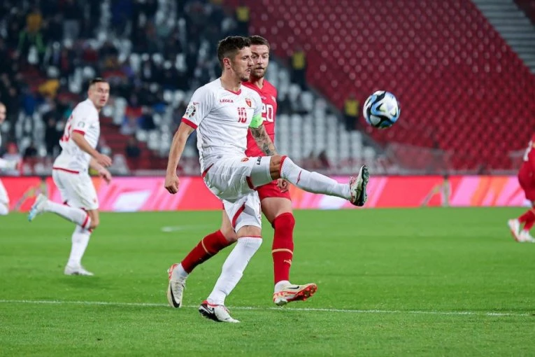 ZVANIČNO! Grobari su ovo čekali - potpisao Stevan Jovetić!