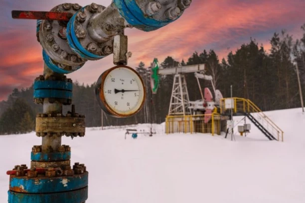 TRI ZEMLJE NASTAVLAJU UVOZ! Evropa ZVANIČNO zabranila ruski gas - odluka se tiče i Srbije