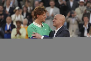 TENISKI SVET ŠOKIRAN! Konačno je direktno progovorio o nedozvoljenim supstancama i zasenio javnost! (VIDEO)