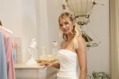 SOFIJU MILOŠEVIĆ SLOMILE SUZE SINA ALEKSEJA! Otvorila dušu o porodičnim izazovima: Mnogo sam naporna, a Luka me ignoriše!