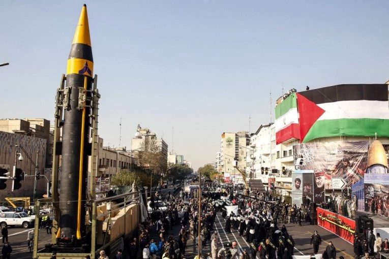"AMERIKA NEĆE MOĆI NIGDE DA POBEGNE": Iran najavio brutalnu osvetu posle Trampovog napada, evo ŠTA ĆE PRVO GAĐATI!