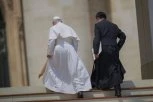 Evo kako je Papa Lav XIV nakon hitne operacije