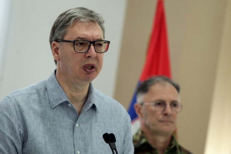 SMENITE PREDSEDNIKA KOJI NEĆE DA PRIZNA NEZAVISNOST KOSOVA! Vučić uputio poruku blokaderima pred Vidovdan - NEMATE NIKAKVE ŠANSE (VIDEO)